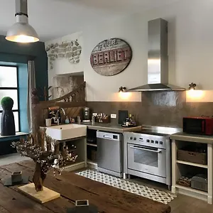  Apartment Le Loft Des Antiquaires, France